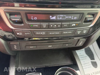 2016 Honda Pilot Touring w/Navigation & RES - miniatura 30