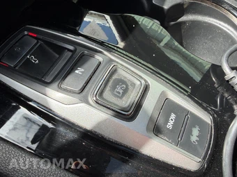 2016 Honda Pilot Touring w/Navigation & RES - miniatura 33