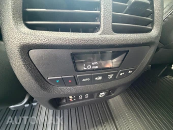 2016 Honda Pilot Touring w/Navigation & RES - miniatura 48