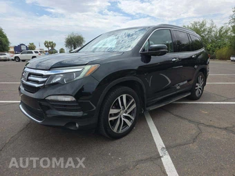 2016 Honda Pilot Touring w/Navigation & RES