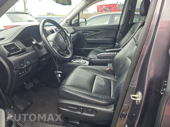 2016 Honda Pilot Touring w/Navigation & RES - miniatura 7