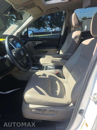 2016 Honda Pilot Touring w/Navigation & RES - miniatura 6