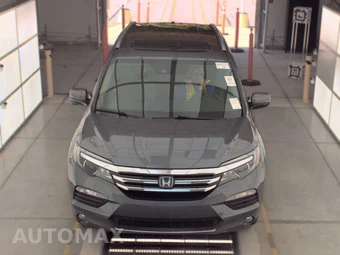 2016 Honda Pilot Touring w/Navigation & RES - miniatura 2