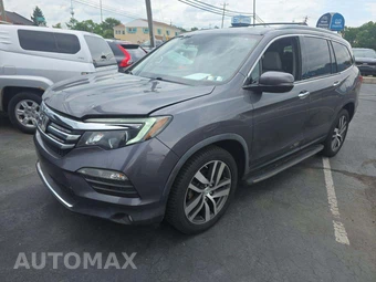 2016 Honda Pilot Touring w/Navigation & RES