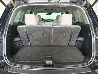 2016 Honda Pilot Touring w/Navigation & RES - miniatura 17