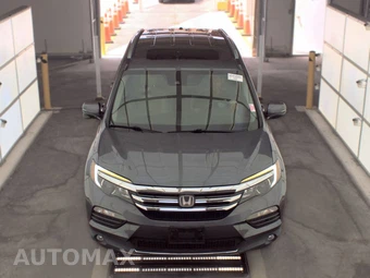 2016 Honda Pilot Touring w/Navigation & RES – miniatura 2