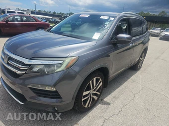 2016 Honda Pilot Touring w/Navigation & RES