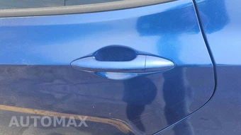 2016 Hyundai Accent SE Hatchback - miniatura 39