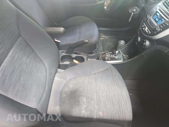 2016 Hyundai Accent SE Hatchback – miniatura 18