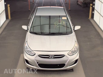 2016 Hyundai Accent SE Sedan – miniatura 2