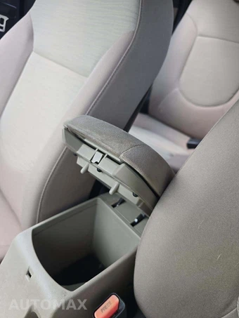 2016 Hyundai Accent SE Sedan – miniatura 21