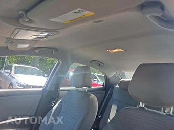 2016 Hyundai Accent SE Sedan – miniatura 11