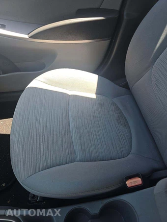 2016 Hyundai Accent SE Sedan – miniatura 21