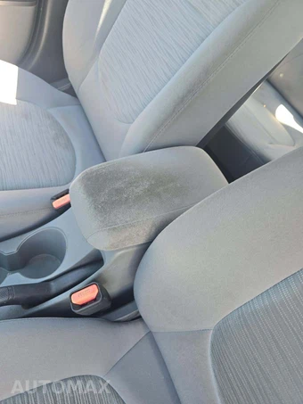 2016 Hyundai Accent SE Sedan – miniatura 24