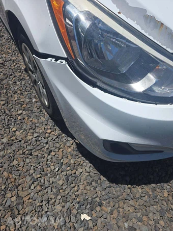 2016 Hyundai Accent SE Sedan – miniatura 25