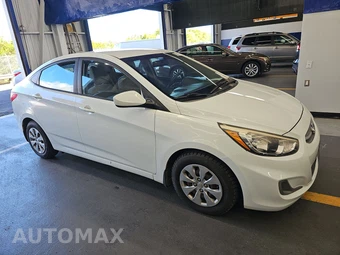 2016 Hyundai Accent SE Sedan - miniatura 3
