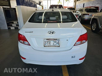 2016 Hyundai Accent SE Sedan - miniatura 5