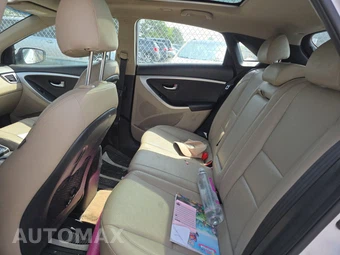 2016 Hyundai Elantra GT Hatchback – miniatura 13