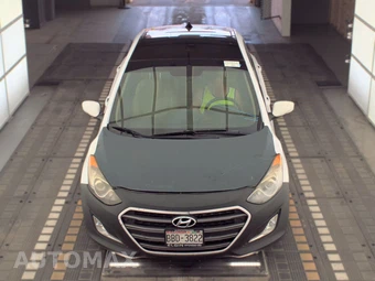 2016 Hyundai Elantra GT Hatchback – miniatura 2