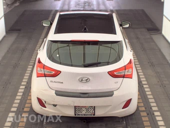2016 Hyundai Elantra GT Hatchback – miniatura 5