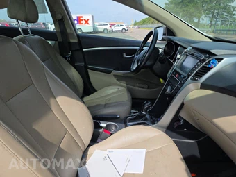 2016 Hyundai Elantra GT Hatchback – miniatura 8