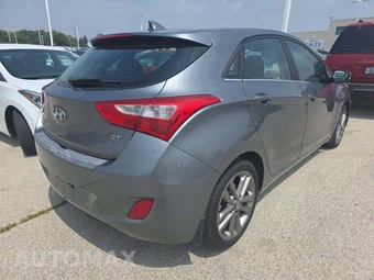 2016 Hyundai Elantra GT Hatchback – miniatura 3