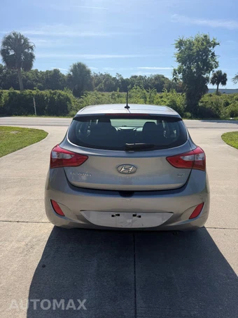 2016 Hyundai Elantra GT Hatchback - miniatura 6