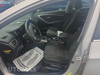 2016 Hyundai Elantra GT Hatchback – miniatura 13