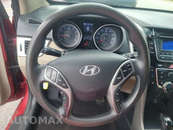 2016 Hyundai Elantra GT Hatchback – miniatura 10