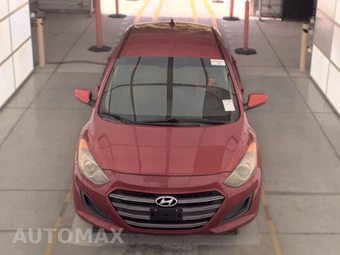 2016 Hyundai Elantra GT Hatchback – miniatura 2