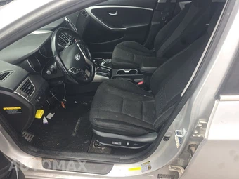 2016 Hyundai Elantra GT Hatchback - miniatura 7