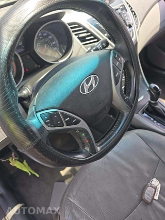 2016 Hyundai Elantra Limited Sedan – miniatura 23