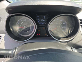 2016 Hyundai Elantra Limited Sedan – miniatura 9