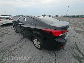 2016 Hyundai Elantra SE Sedan - miniatura 6