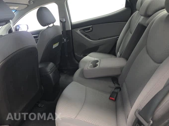 2016 Hyundai Elantra SE Sedan – miniatura 13