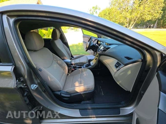 2016 Hyundai Elantra SE Sedan – miniatura 15