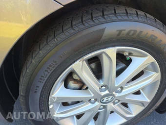 2016 Hyundai Elantra SE Sedan – miniatura 18