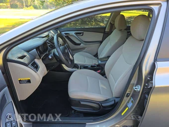 2016 Hyundai Elantra SE Sedan – miniatura 3