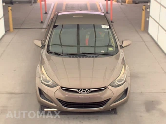 2016 Hyundai Elantra SE Sedan – miniatura 2