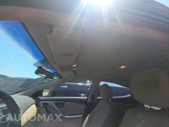 2016 Hyundai Elantra SE Sedan – miniatura 18