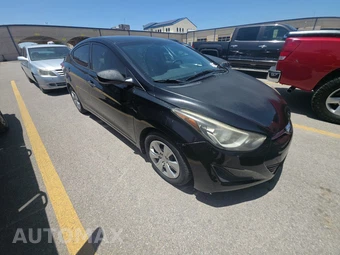 2016 Hyundai Elantra SE Sedan – miniatura 3
