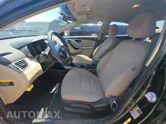 2016 Hyundai Elantra SE Sedan – miniatura 7