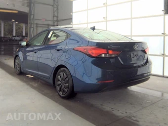 2016 Hyundai Elantra SE Sedan - miniatura 6
