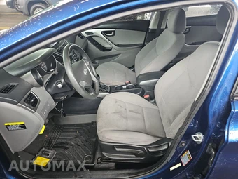 2016 Hyundai Elantra SE Sedan - miniatura 7