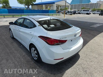 2016 Hyundai Elantra SE Sedan – miniatura 6