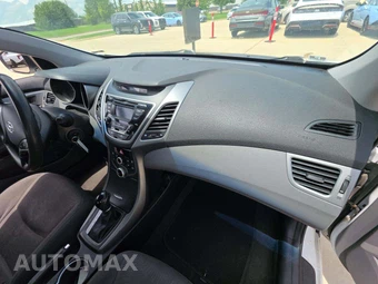 2016 Hyundai Elantra SE Sedan – miniatura 16