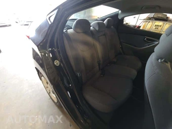 2016 Hyundai Elantra SE Sedan - miniatura 16