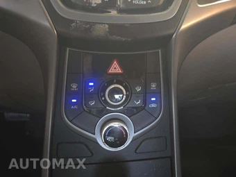 2016 Hyundai Elantra SE Sedan - miniatura 25