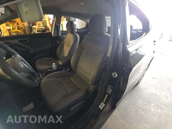 2016 Hyundai Elantra SE Sedan - miniatura 6