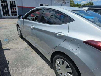2016 Hyundai Elantra SE Sedan – miniatura 22
